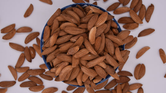 Amandes naturelles décortiquées